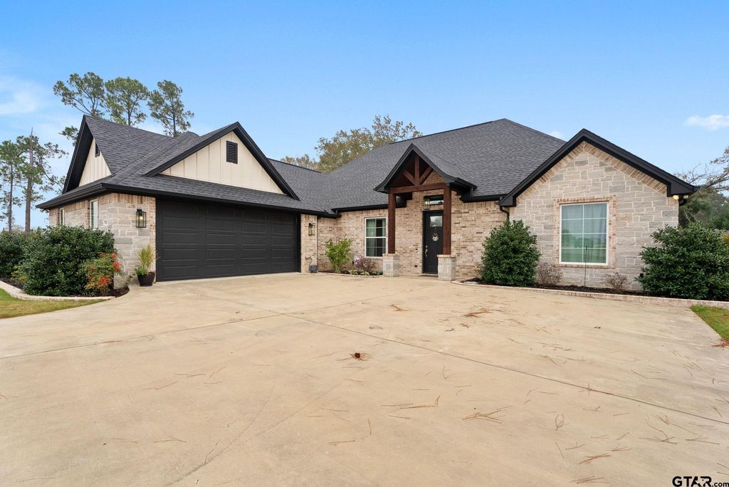 13937 Magnolia Grove, Lindale, TX 75771