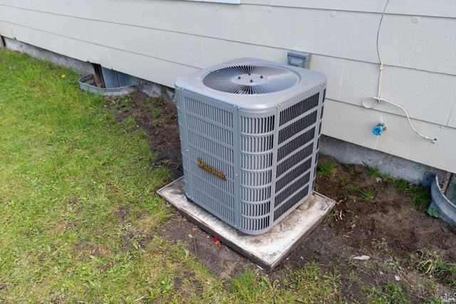 1723 E Calvert Street, South Bend, IN 46613