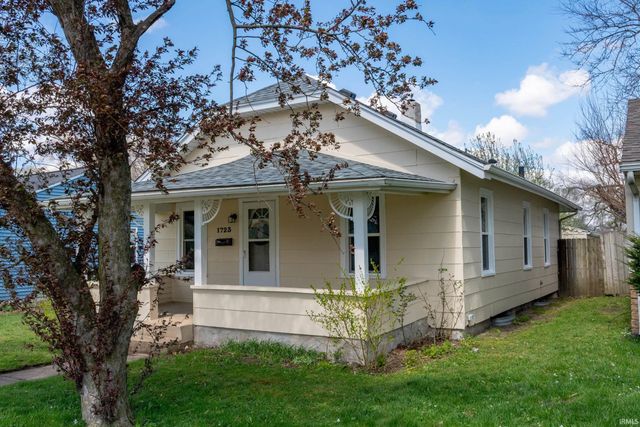 1723 E Calvert Street, South Bend, IN 46613