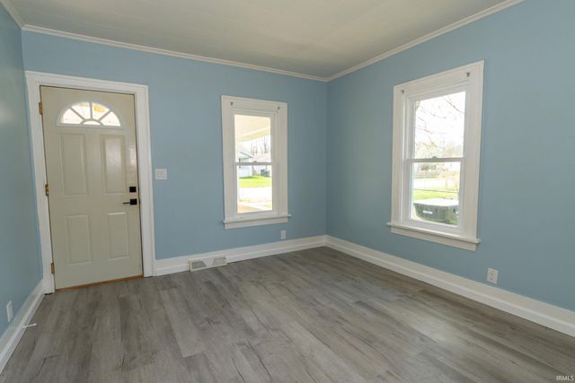 1723 E Calvert Street, South Bend, IN 46613