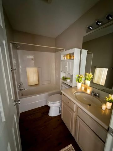 504 E West Street, El Campo, TX 77437