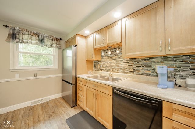 930 Jameson Court, New Castle, IN 47362