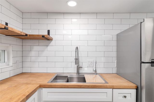 905 S SUNFISH AVENUE, Inverness, FL 34450