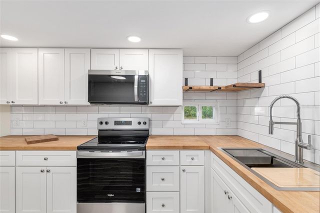 905 S SUNFISH AVENUE, Inverness, FL 34450