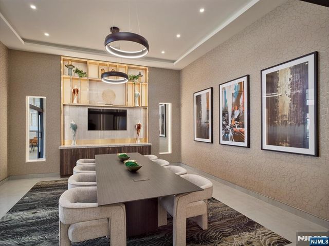 100 Eisenhower Parkway B1, Livingston, NJ 07039