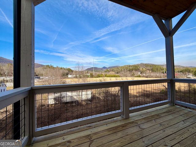 31 Cottonwood Street, Clayton, GA 30525