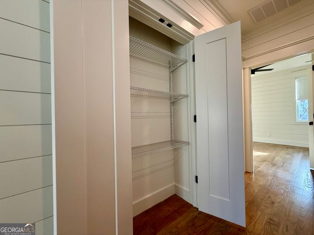 31 Cottonwood Street, Clayton, GA 30525