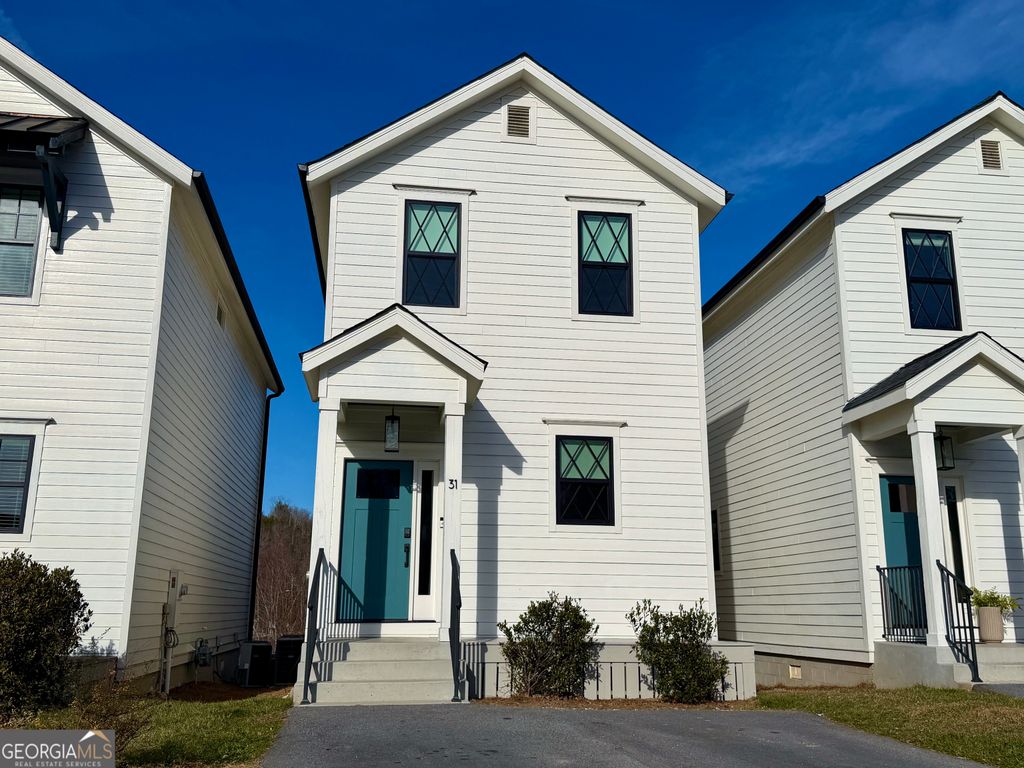 31 Cottonwood Street, Clayton, GA 30525