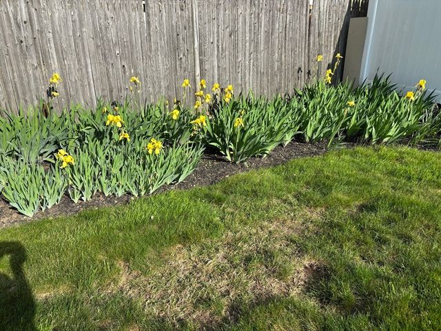 13 Corey Drive, Peabody, MA 01960