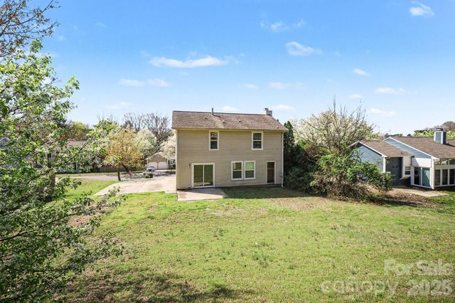 2900 Silkstream Lane, Charlotte, NC 28262