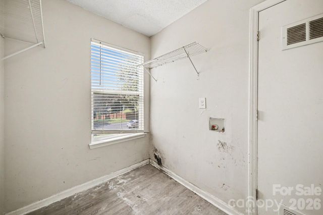 2900 Silkstream Lane, Charlotte, NC 28262