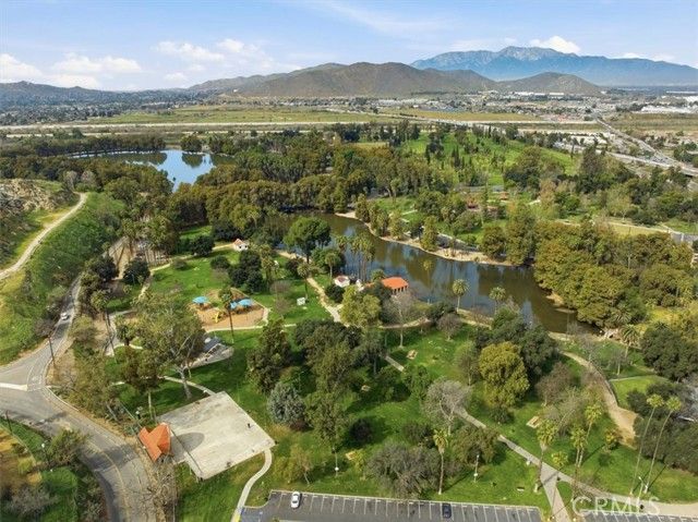 2715 Brockton, Riverside, CA 92501