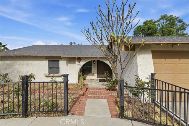 2715 Brockton, Riverside, CA 92501
