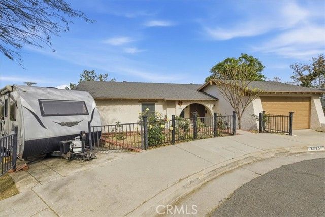 2715 Brockton, Riverside, CA 92501