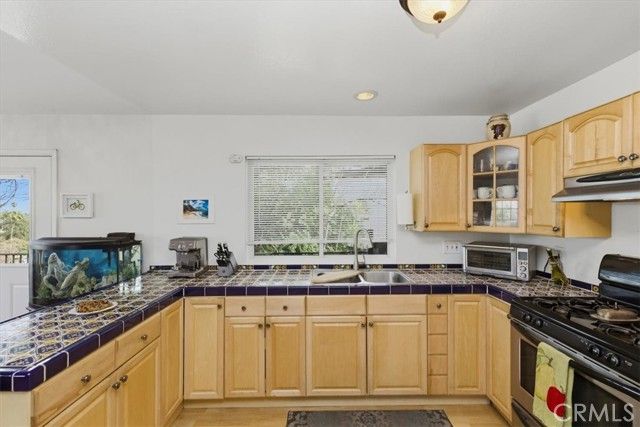 2715 Brockton, Riverside, CA 92501