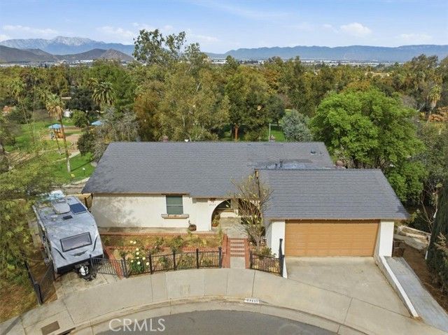 2715 Brockton, Riverside, CA 92501