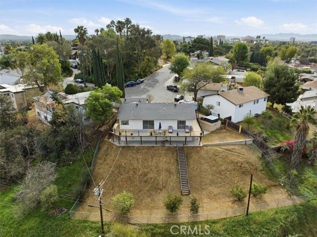 2715 Brockton, Riverside, CA 92501