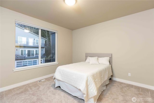 139 Blackfish Court, Bremerton, WA 98310