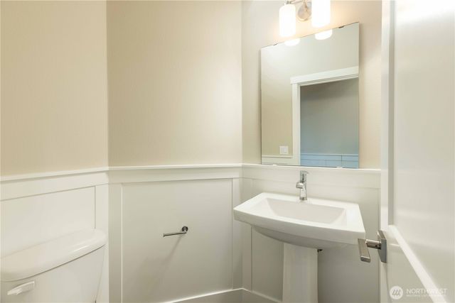 139 Blackfish Court, Bremerton, WA 98310