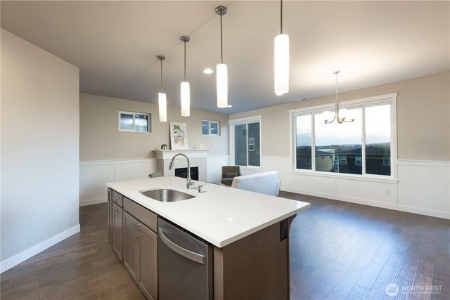 139 Blackfish Court, Bremerton, WA 98310