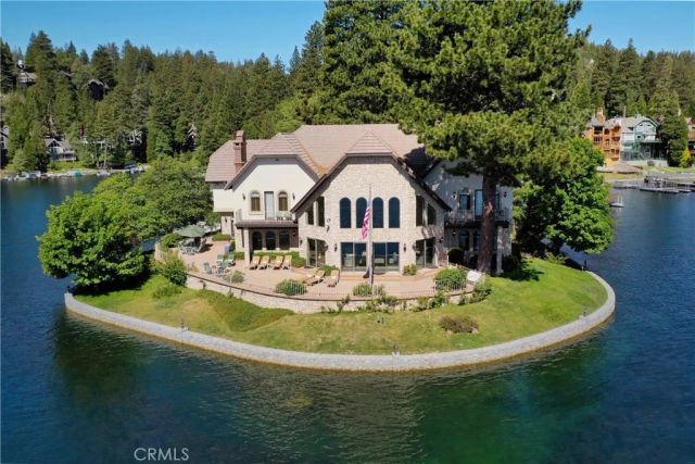 177 Shorewood Drive, Lake Arrowhead, CA 92352
