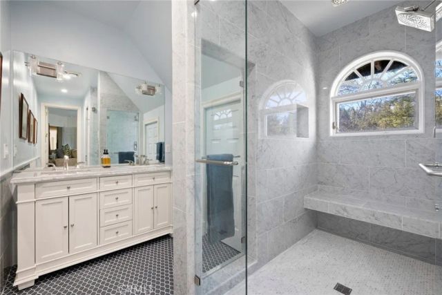 177 Shorewood Drive, Lake Arrowhead, CA 92352