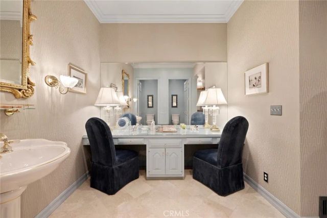 177 Shorewood Drive, Lake Arrowhead, CA 92352