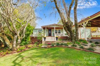 12 Timbers Edge Lane, Fairview, NC 28730