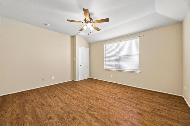 18127 Hillock Glen Lane, Cypress, TX 77429