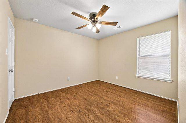 18127 Hillock Glen Lane, Cypress, TX 77429