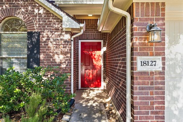 18127 Hillock Glen Lane, Cypress, TX 77429