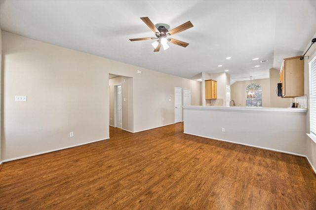 18127 Hillock Glen Lane, Cypress, TX 77429