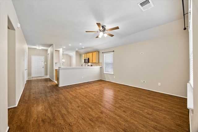 18127 Hillock Glen Lane, Cypress, TX 77429