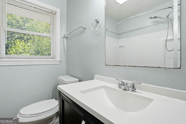 243 S Myrtle Street, Winder, GA 30680