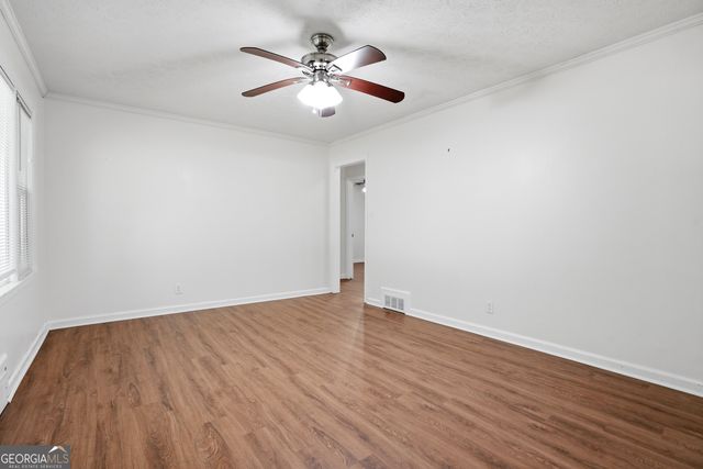243 S Myrtle Street, Winder, GA 30680