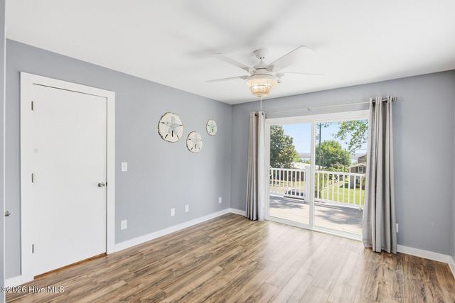 710 Hughes Road, Hampstead, NC 28443
