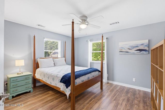 710 Hughes Road, Hampstead, NC 28443