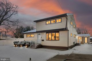 654 N COLES AVE, Maple Shade, NJ 08052