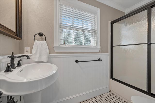 417 Keys Creek Drive, Waco, TX 76708