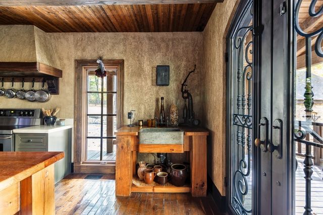 5551 Parker Branch Rd, Franklin, TN 37064