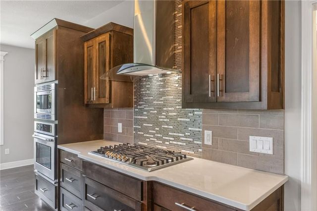 3327 N 109th Terrace, Kansas City, KS 66109