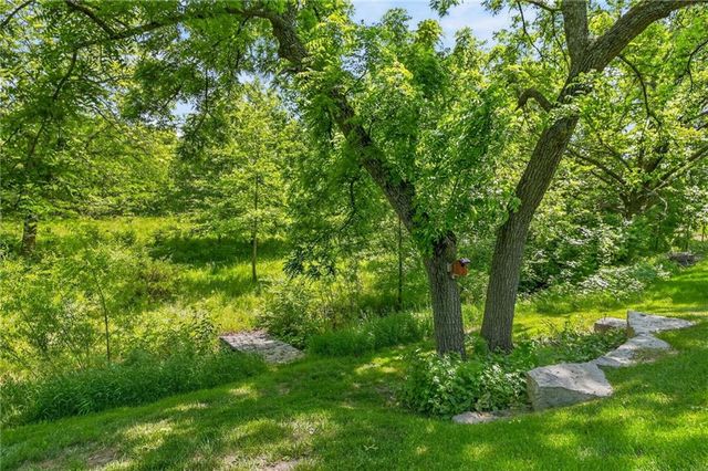 3327 N 109th Terrace, Kansas City, KS 66109