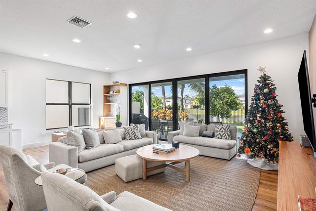 8617 Tower Bridge Court, Boca Raton, FL 33496