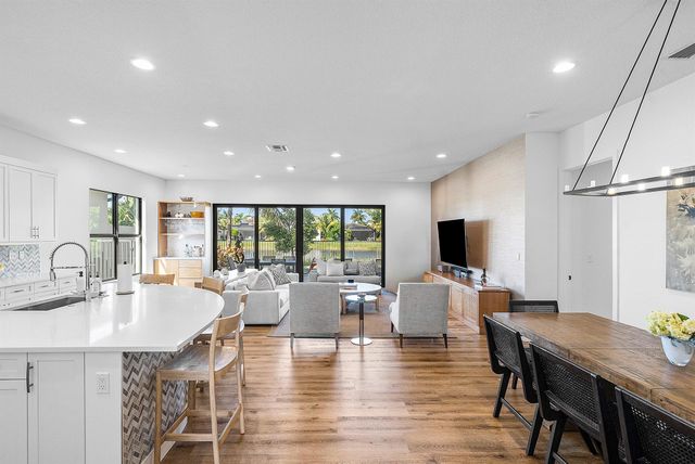 8617 Tower Bridge Court, Boca Raton, FL 33496