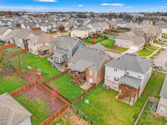 1116 Grimball Trace, Lexington, KY 40509