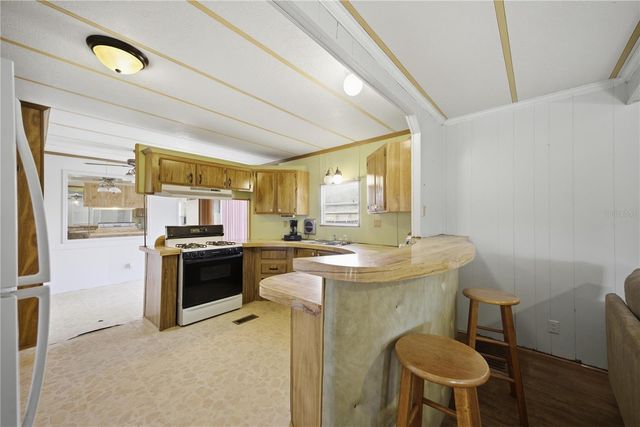 14652 SE 87TH TERRACE ROAD, Summerfield, FL 34491