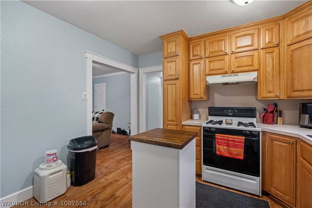 1906 S U Street, Fort Smith, AR 72901