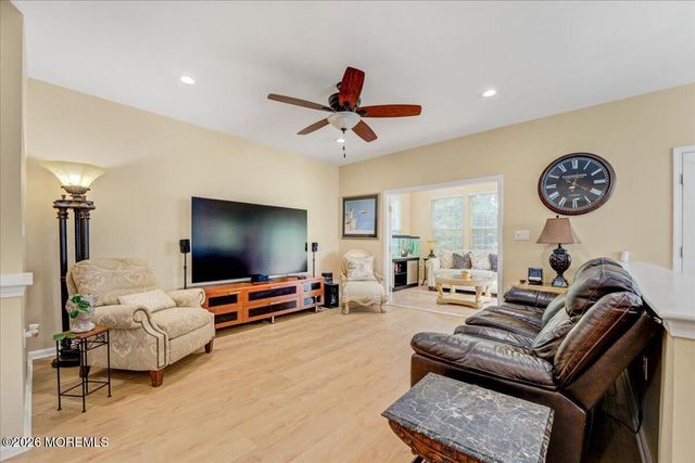 30 Rocky Brook Drive, Barnegat, NJ 08005