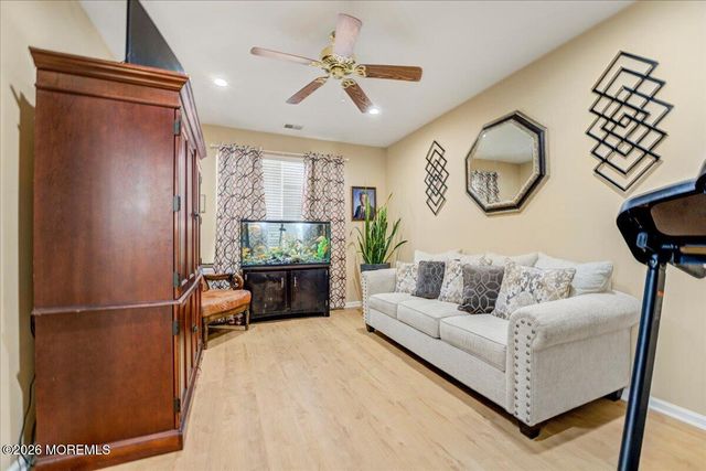 30 Rocky Brook Drive, Barnegat, NJ 08005