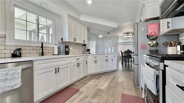 1554 N Helen Court, Ontario, CA 91762